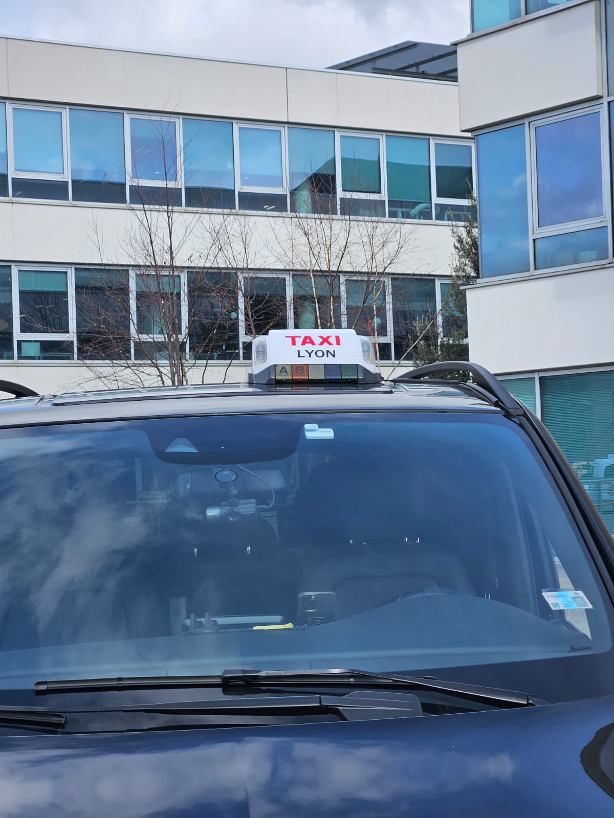 Taxi Aéroport Lyon à Genas