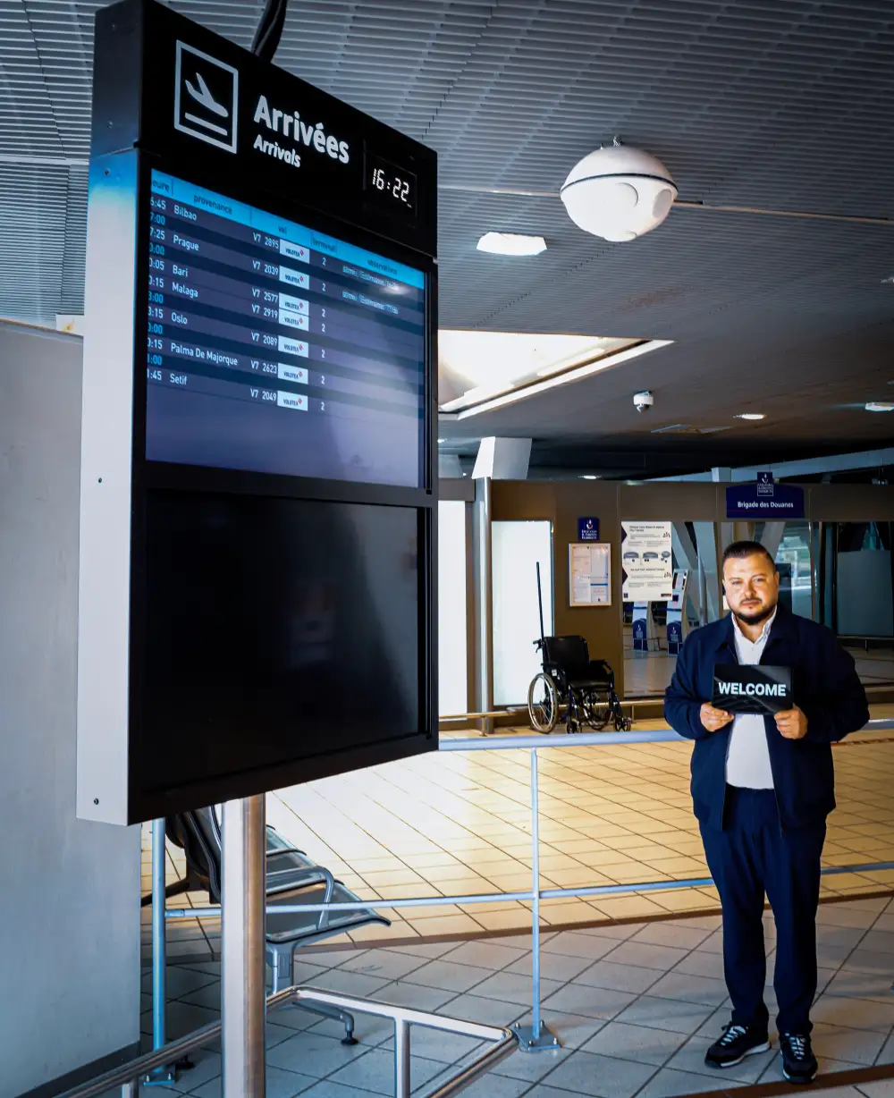 Taxi Aéroport de Lyon Free welcomes signe