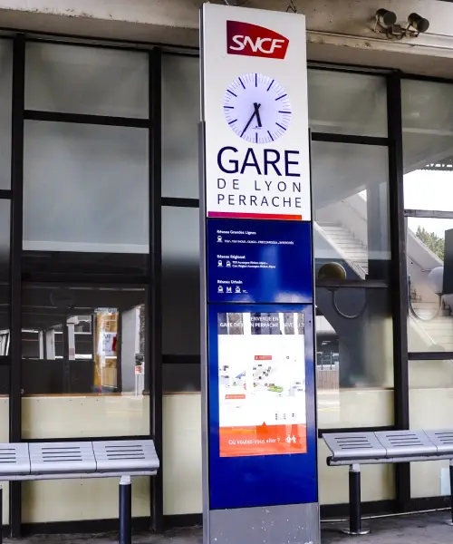 Taxi de Lyon, Gares, Aéroports (1)