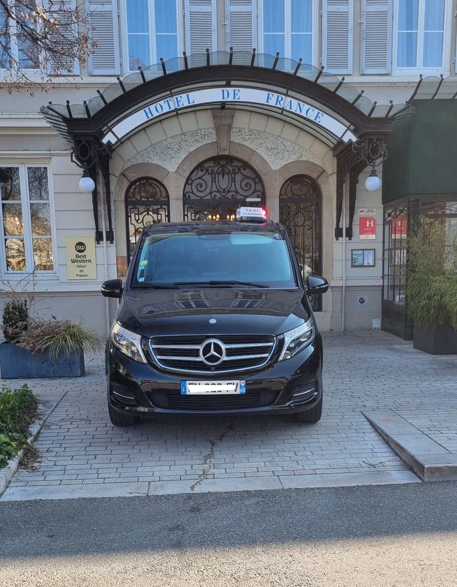 taxi from lyon airport to grenoble